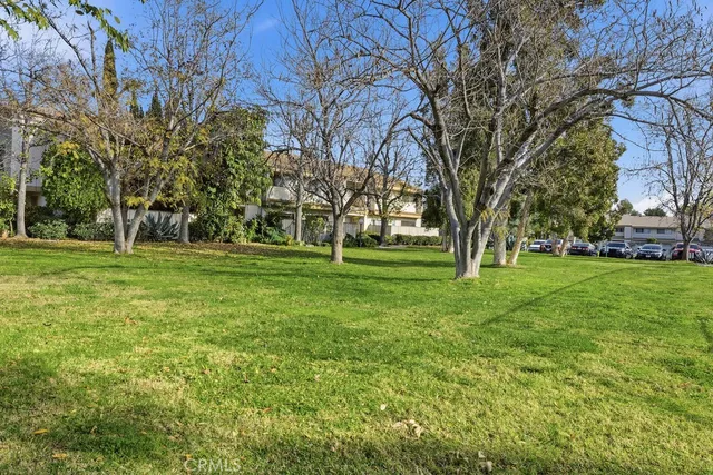 $575,000 | 10139 Arleta Avenue, Unit 2, Arleta, CA 91331