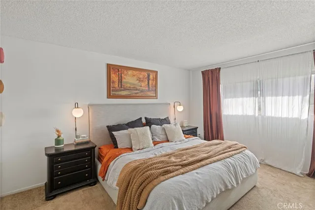 $575,000 | 10139 Arleta Avenue, Unit 2, Arleta, CA 91331