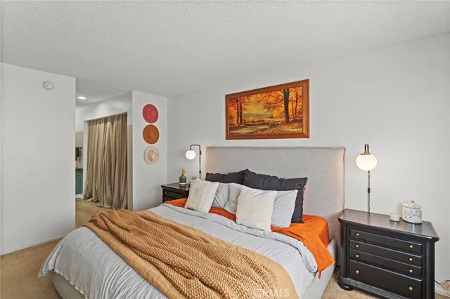 $575,000 | 10139 Arleta Avenue, Unit 2, Arleta, CA 91331