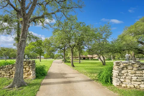 $1,400,000 | 3910 McNeil Drive, Austin, TX 78727