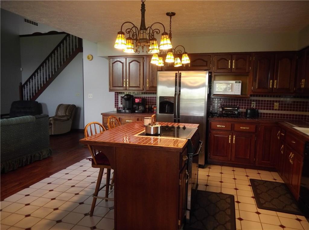 11860 Shannon Pointe Road Indianapolis, IN 46229 - Photo 15 of 37 Gallery Image 15