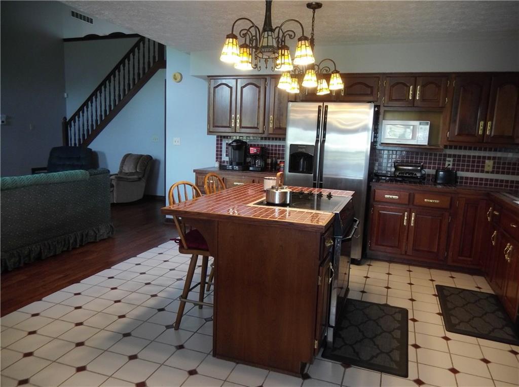 11860 Shannon Pointe Road Indianapolis, IN 46229 - Photo 19 of 37 Gallery Image 19