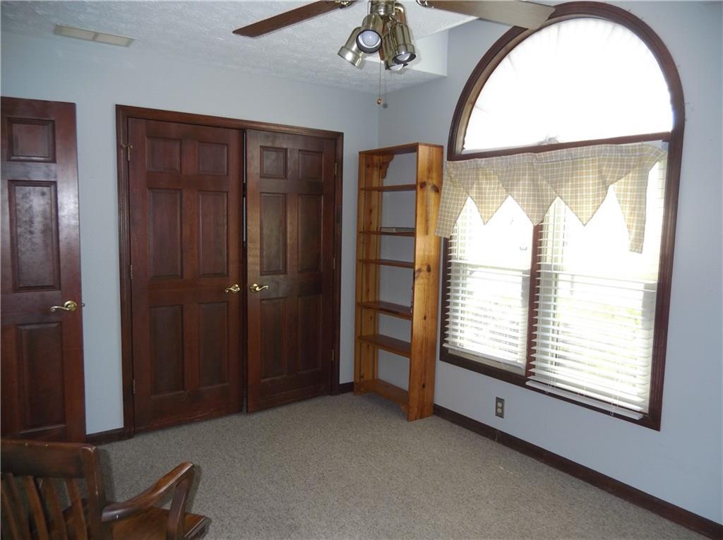 11860 Shannon Pointe Road Indianapolis, IN 46229 - Photo 27 of 37 Gallery Image 27