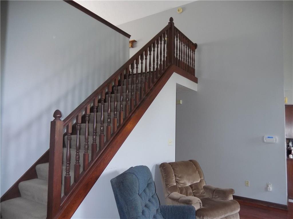 11860 Shannon Pointe Road Indianapolis, IN 46229 - Photo 6 of 37 Gallery Image 6