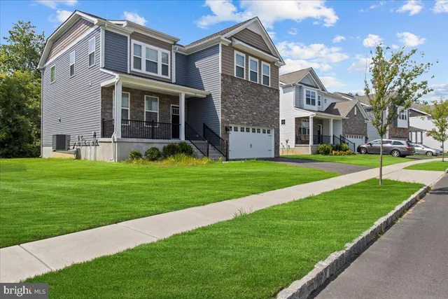 $875,000 | 39 Westmont Drive, Medford, NJ 08055