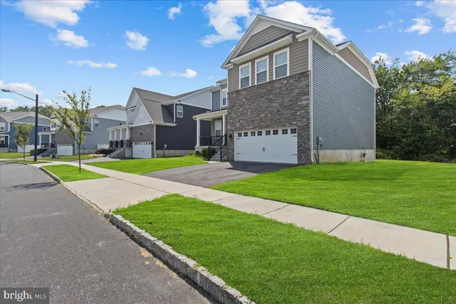 $875,000 | 39 Westmont Drive, Medford, NJ 08055