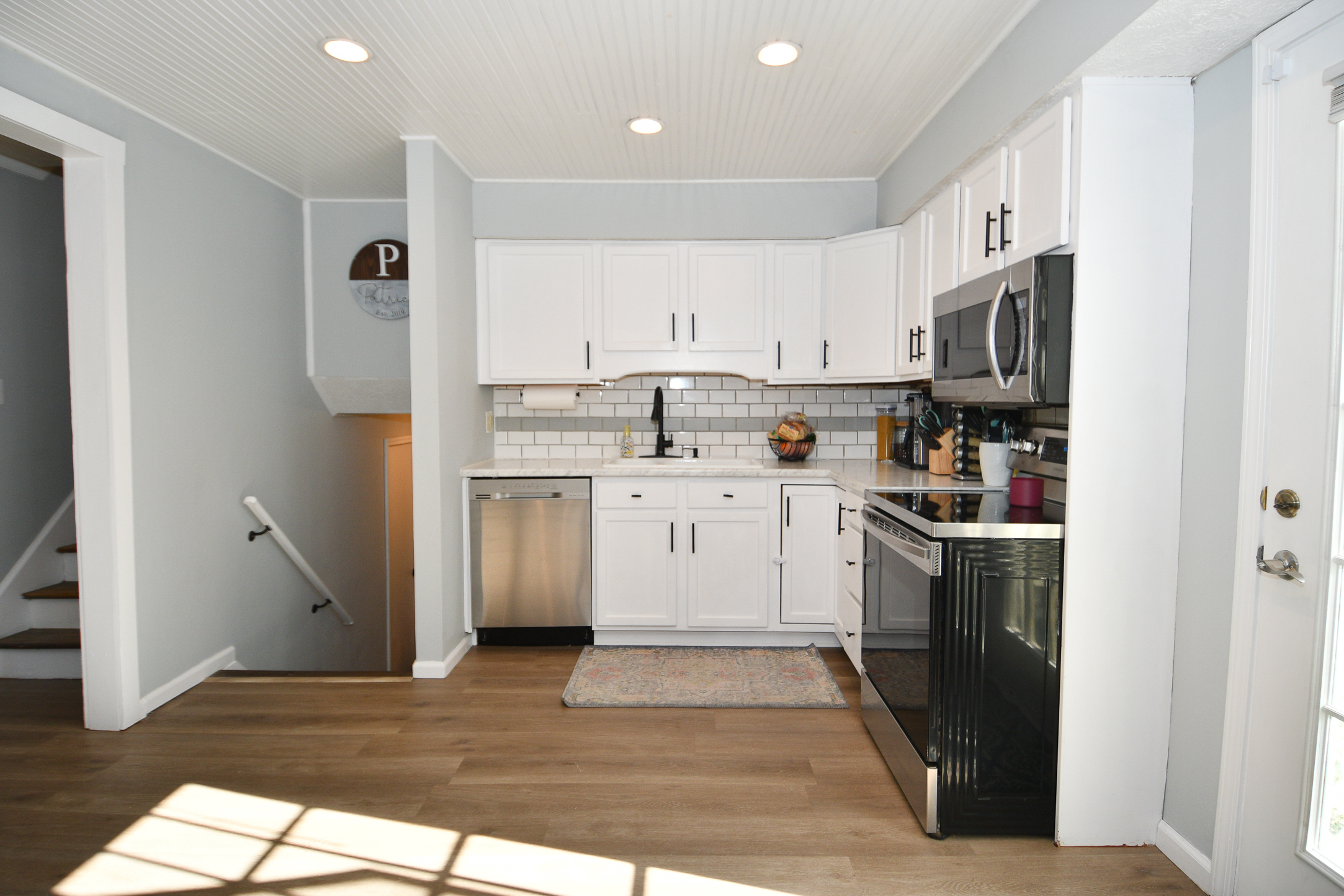 1185 Apple Valley Road Greenwood, IN 46142 - Photo 7 of 36 Gallery Image 7