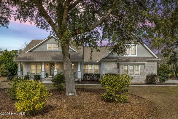 $1,900,000 | 102 Olde Point Loop, Hampstead, NC 28443