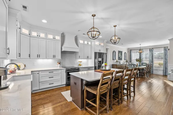 $1,900,000 | 102 Olde Point Loop, Hampstead, NC 28443