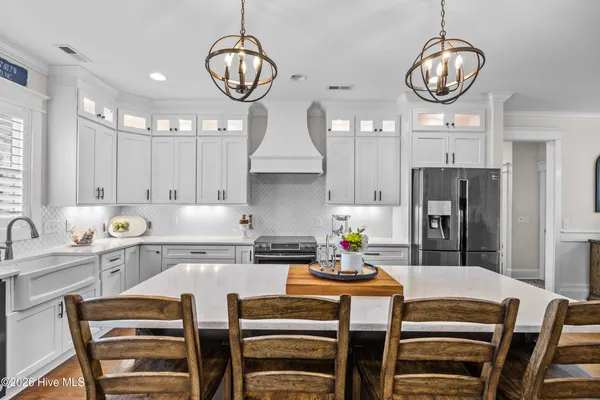 $1,900,000 | 102 Olde Point Loop, Hampstead, NC 28443