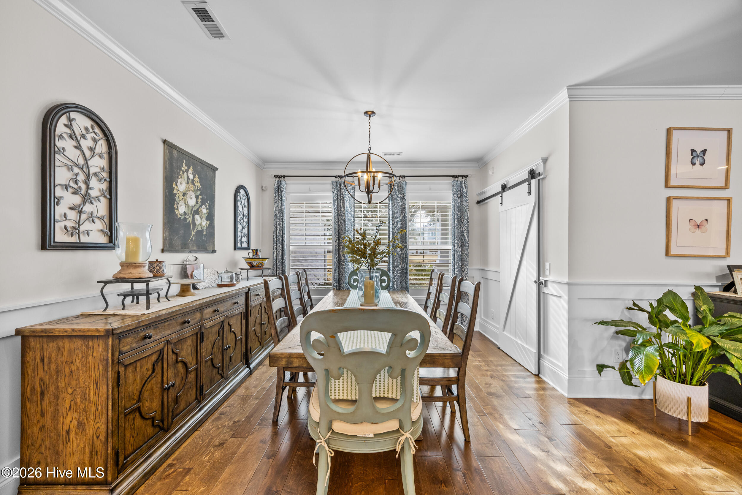 102 Olde Point Loop Hampstead, NC 28443 - Photo 25 of 82 25_dining area