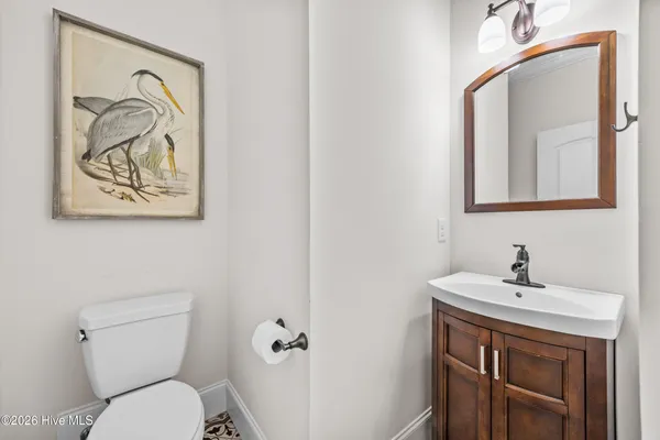 $1,900,000 | 102 Olde Point Loop, Hampstead, NC 28443