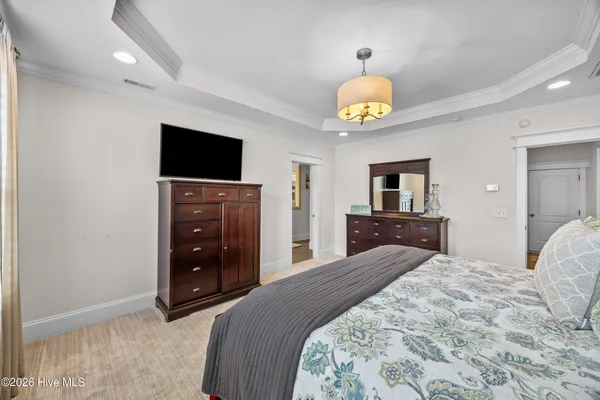 $1,900,000 | 102 Olde Point Loop, Hampstead, NC 28443