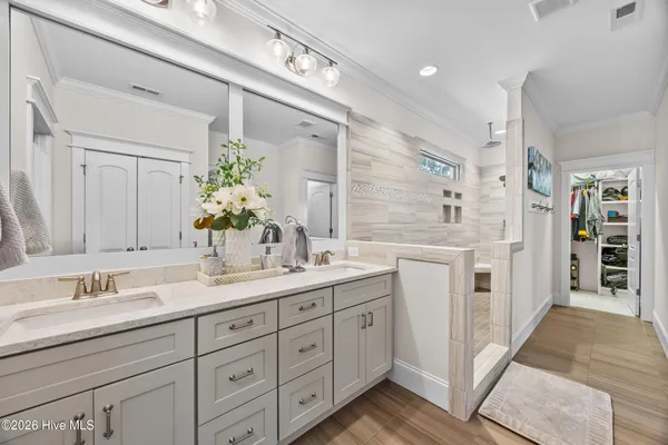 $1,900,000 | 102 Olde Point Loop, Hampstead, NC 28443