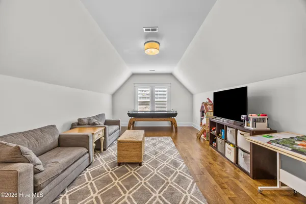 $1,900,000 | 102 Olde Point Loop, Hampstead, NC 28443