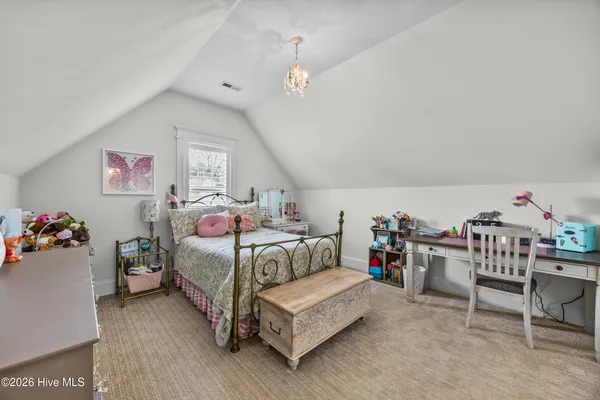 $1,900,000 | 102 Olde Point Loop, Hampstead, NC 28443