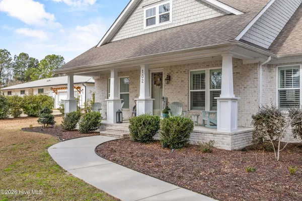 $1,900,000 | 102 Olde Point Loop, Hampstead, NC 28443