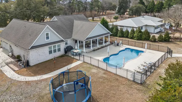 $1,900,000 | 102 Olde Point Loop, Hampstead, NC 28443