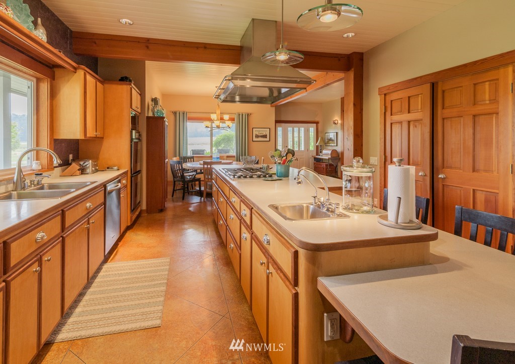 269 West Axton Road Bellingham, WA 98226 - Photo 8 of 25