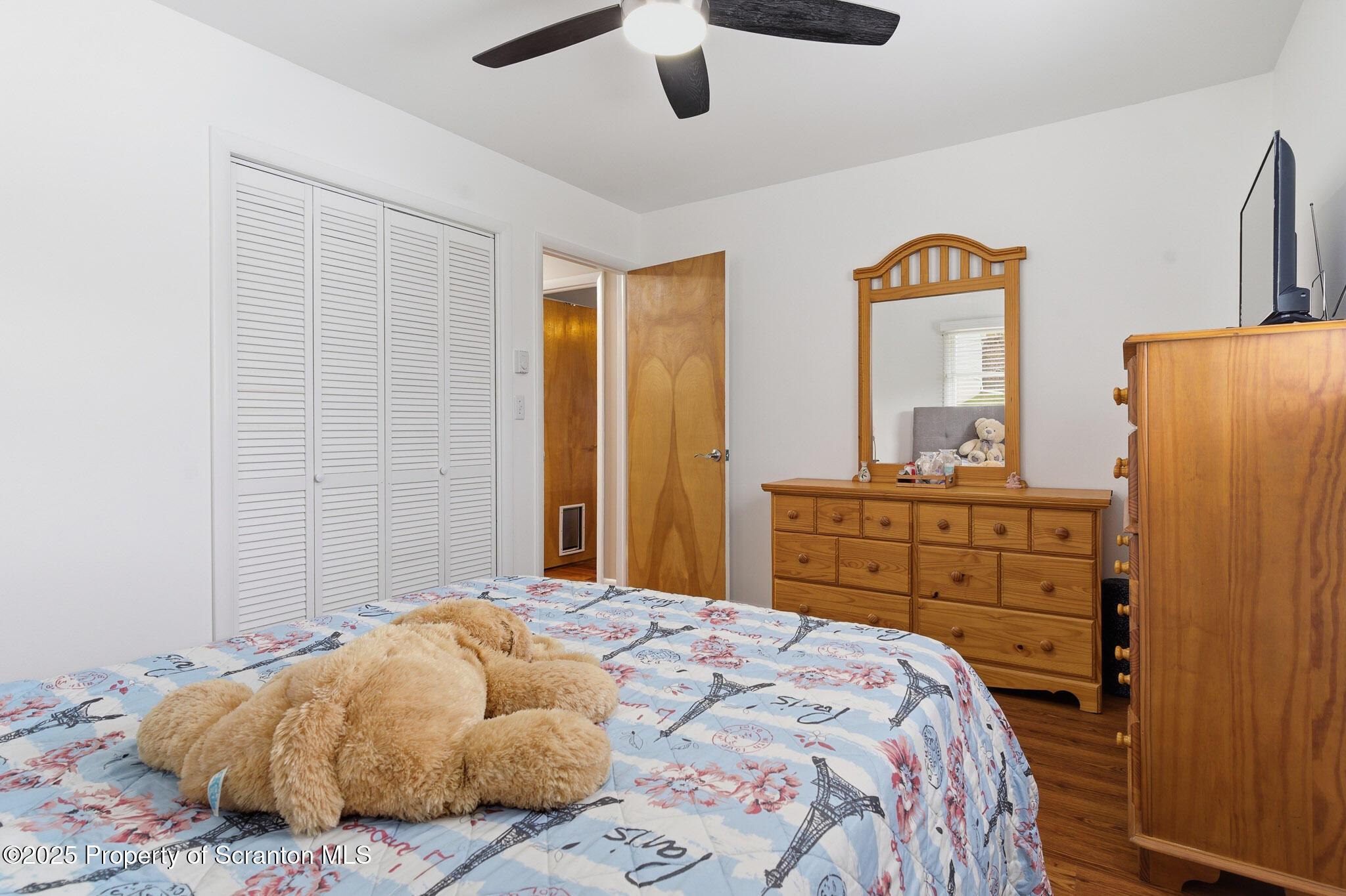105 Fern Way Clarks Summit, PA 18411 - Photo 17 of 40 a bedroom with a bed and a dresser