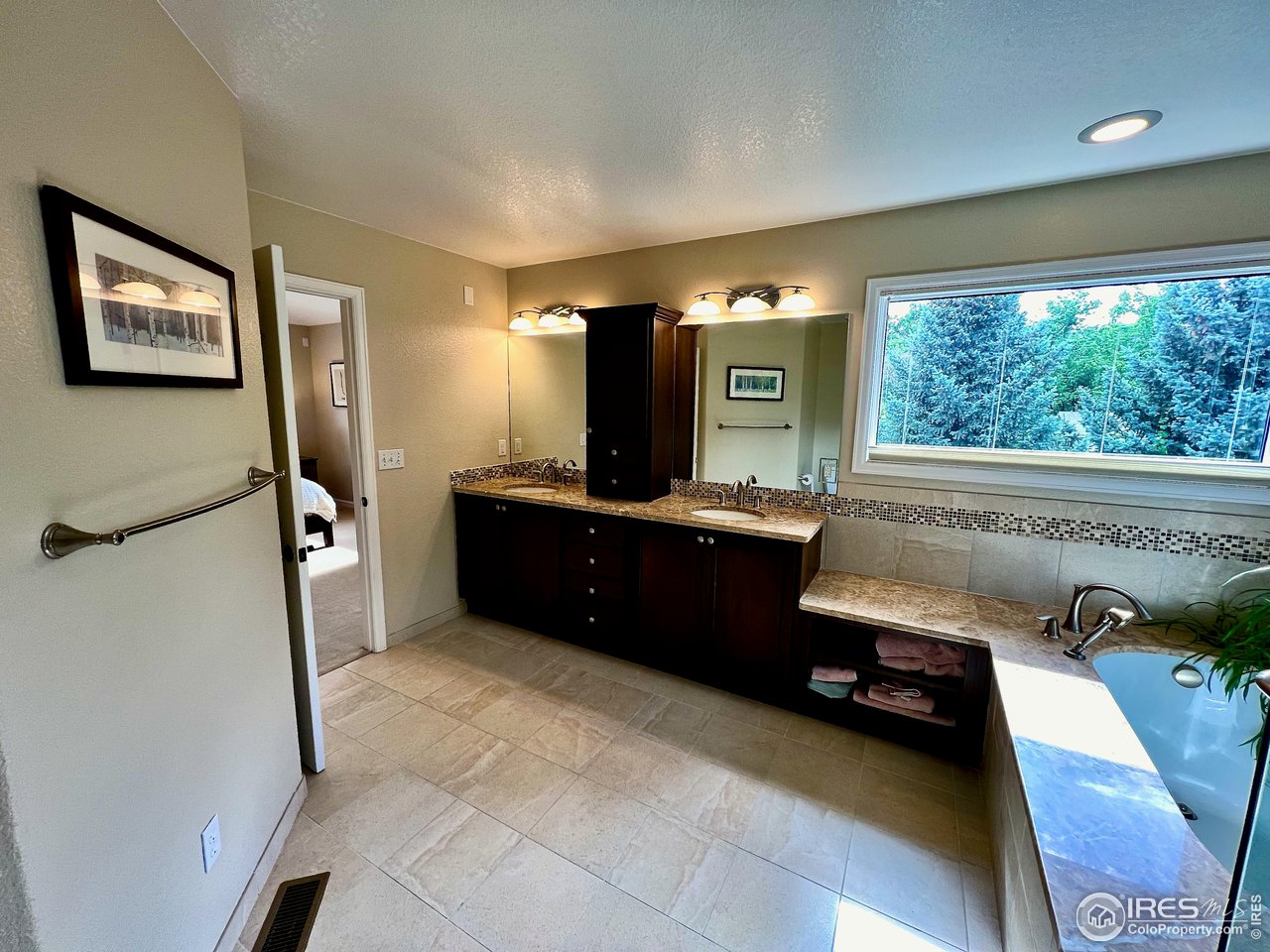 4086 26th Street Boulder, CO 80304 - Photo 26 of 40 Main Bath