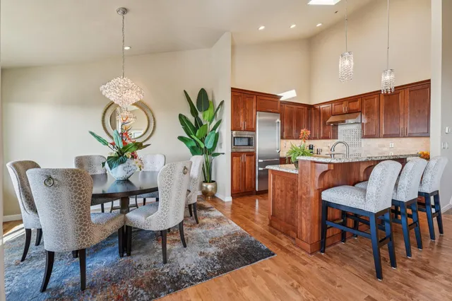 $1,249,000 | 105 Starview Court, Oakland, CA 94618