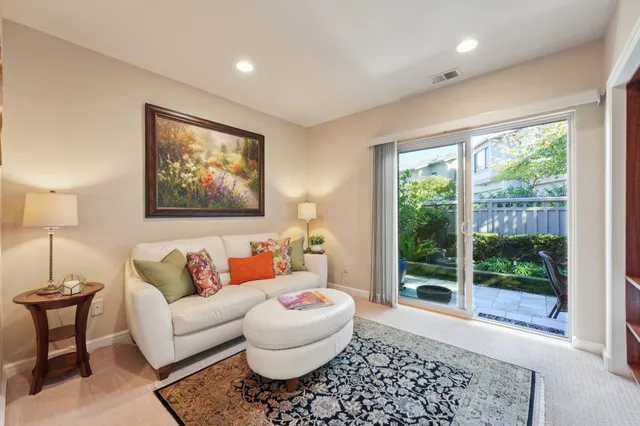 $1,249,000 | 105 Starview Court, Oakland, CA 94618