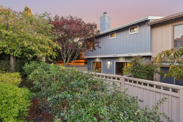 $1,249,000 | 105 Starview Court, Oakland, CA 94618