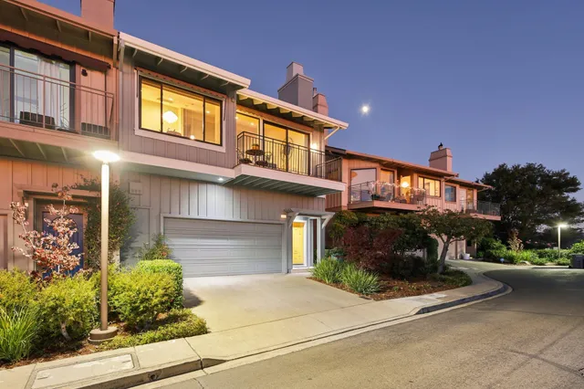 $1,249,000 | 105 Starview Court, Oakland, CA 94618