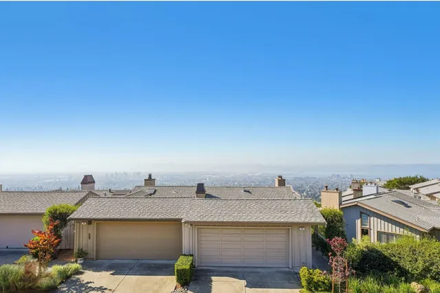 $1,249,000 | 105 Starview Court, Oakland, CA 94618