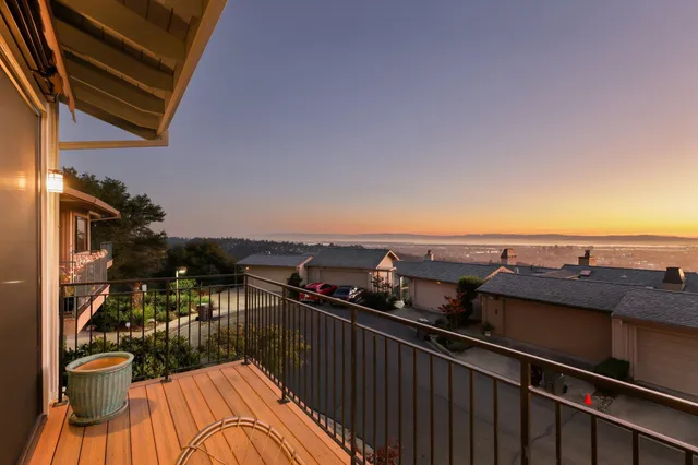 $1,249,000 | 105 Starview Court, Oakland, CA 94618