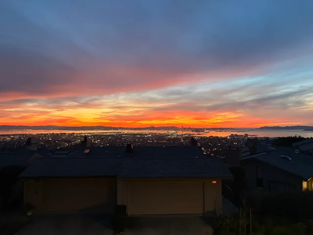 $1,249,000 | 105 Starview Court, Oakland, CA 94618