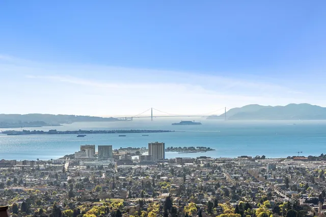 $1,249,000 | 105 Starview Court, Oakland, CA 94618