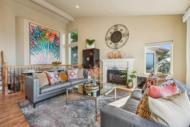 $1,249,000 | 105 Starview Court, Oakland, CA 94618