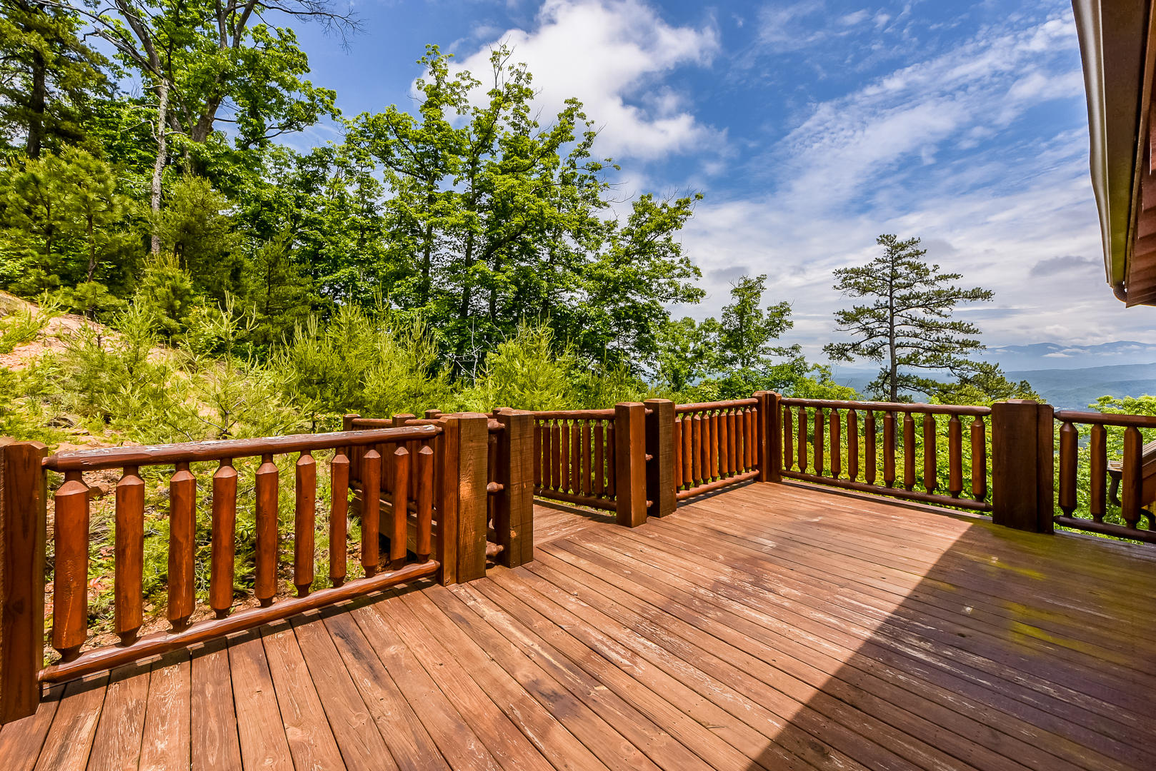 1027 Pinecrest Way Pigeon Forge, TN 37862 - Photo 23 of 26 DSC_3498
