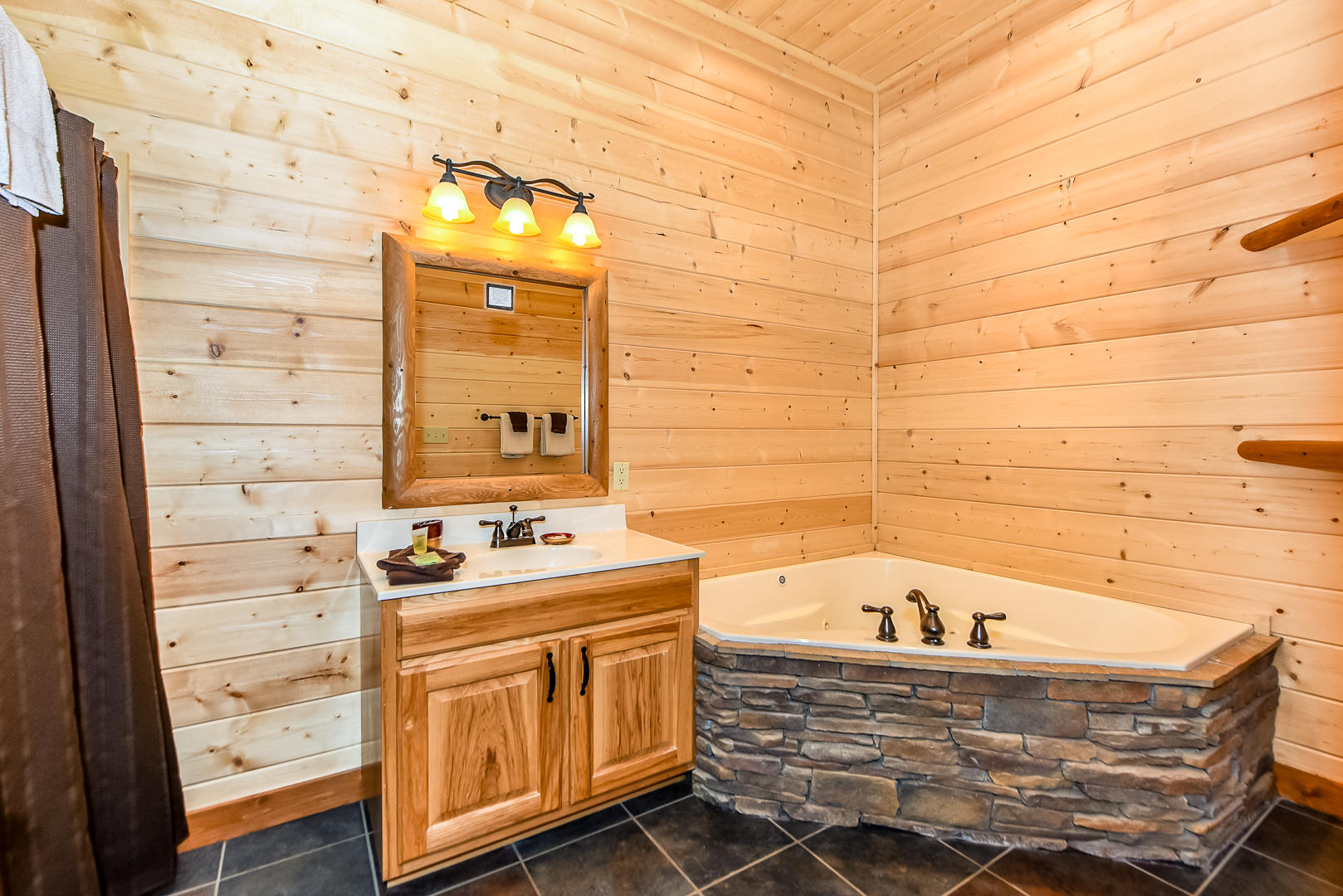 1027 Pinecrest Way Pigeon Forge, TN 37862 - Photo 7 of 26 DSC_3514
