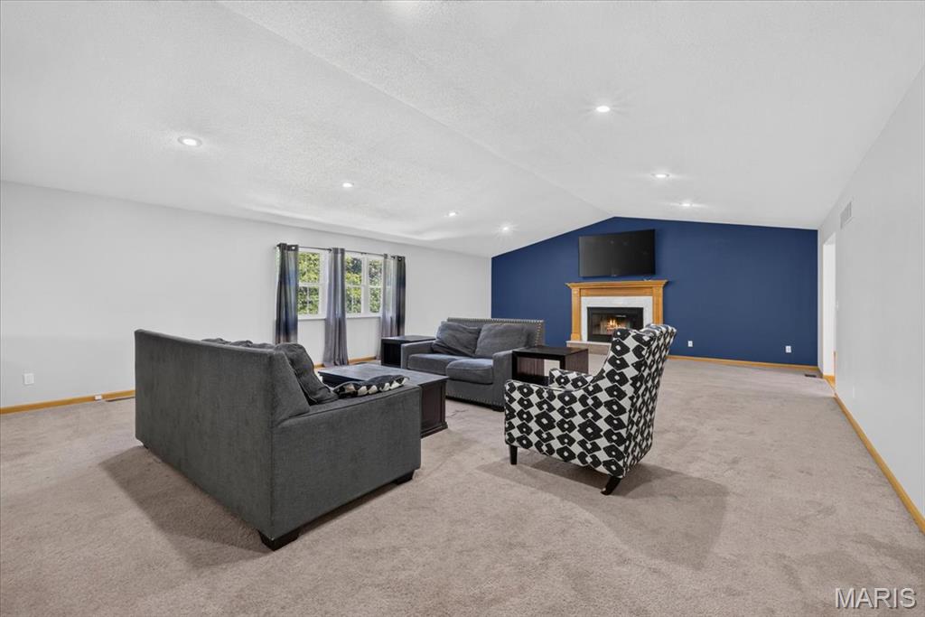 813 E Haven Waterloo, IL 62298 - Photo 7 of 55