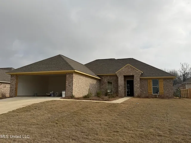 $304,999 | 132 Madisonville Drive, Canton, MS 39046