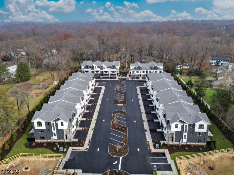 147 Center Avenue, Unit 17 Old Tappan, NJ 07675 - Photo 43 of 48 an aerial view of multiple houses