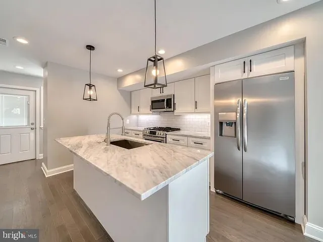 $3,300 | 1849 South Charles Street, Baltimore, MD 21230