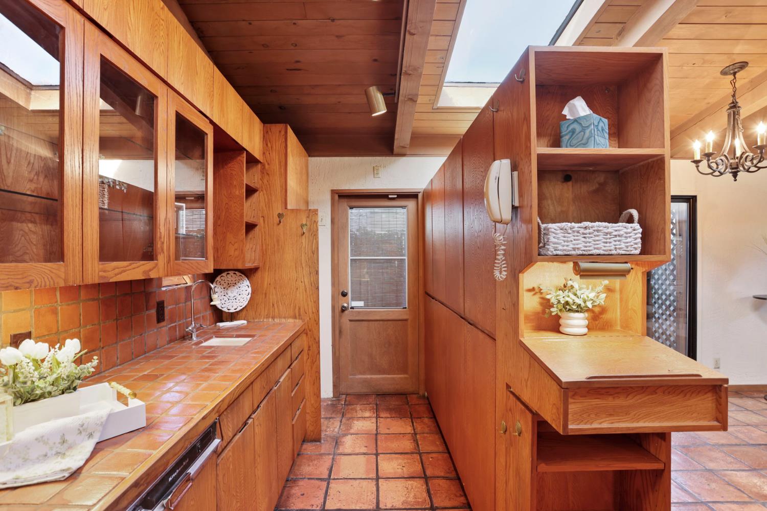 1912 Douglas Road Stockton, CA 95207 - Photo 13 of 45