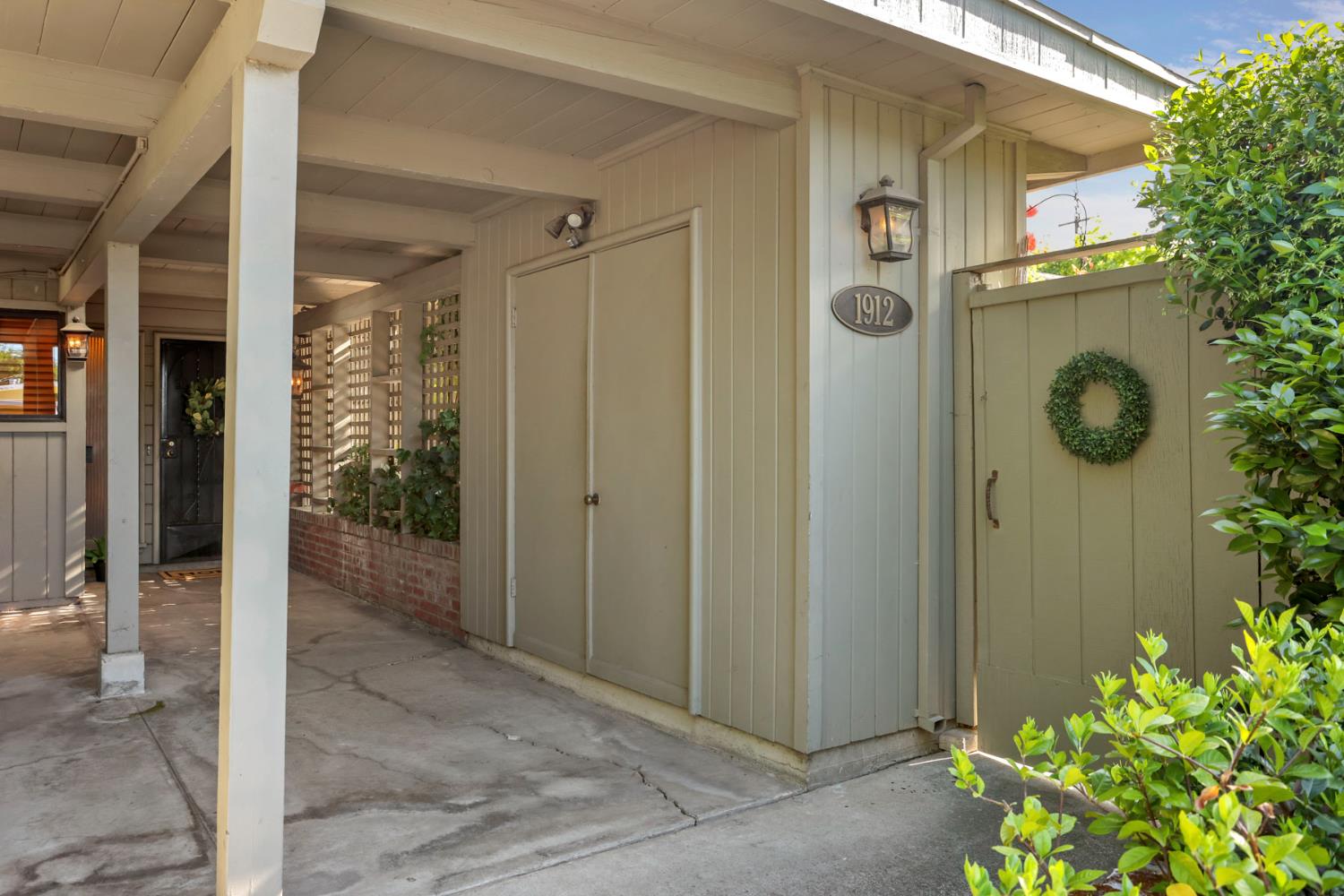 1912 Douglas Road Stockton, CA 95207 - Photo 2 of 45