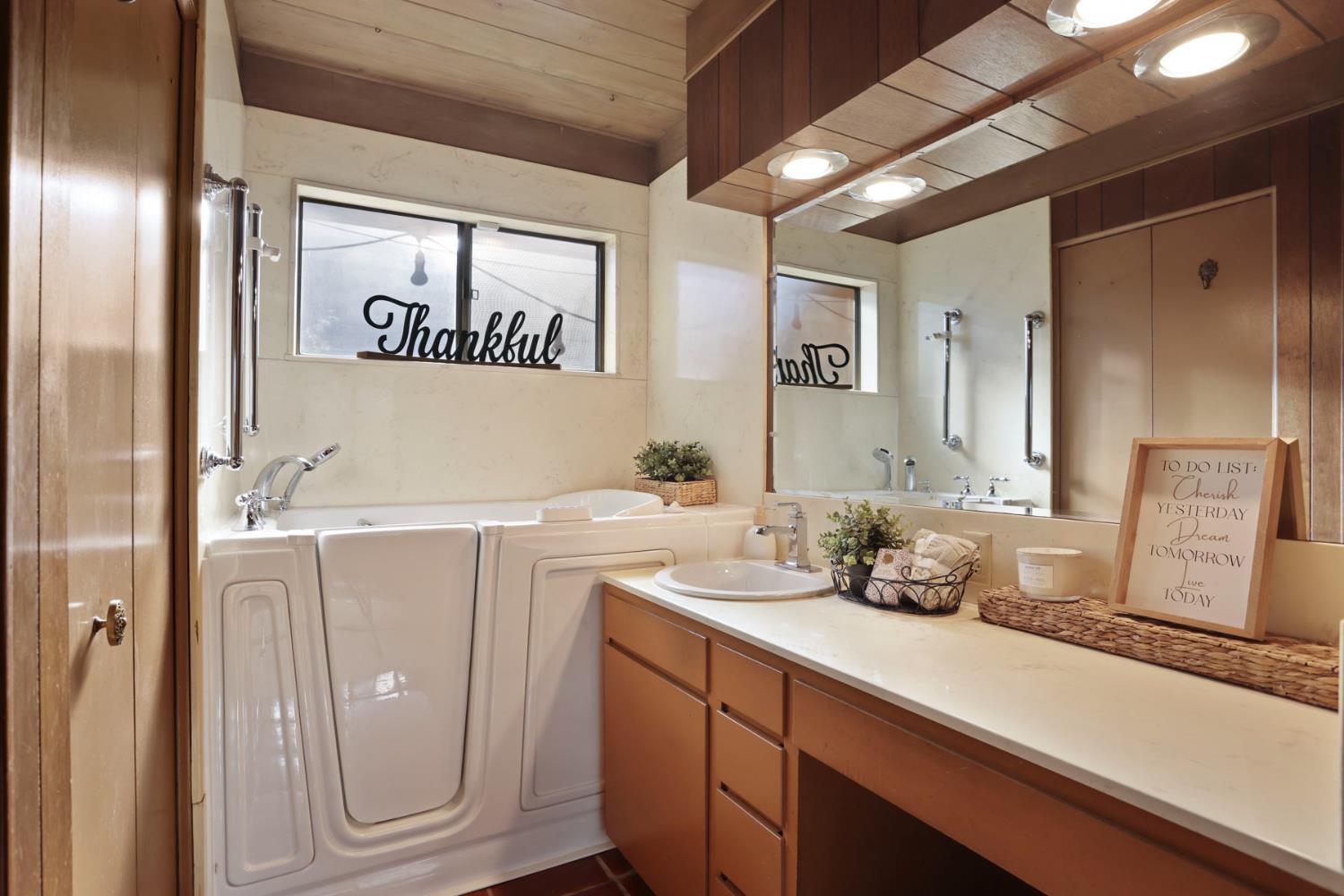 1912 Douglas Road Stockton, CA 95207 - Photo 24 of 45