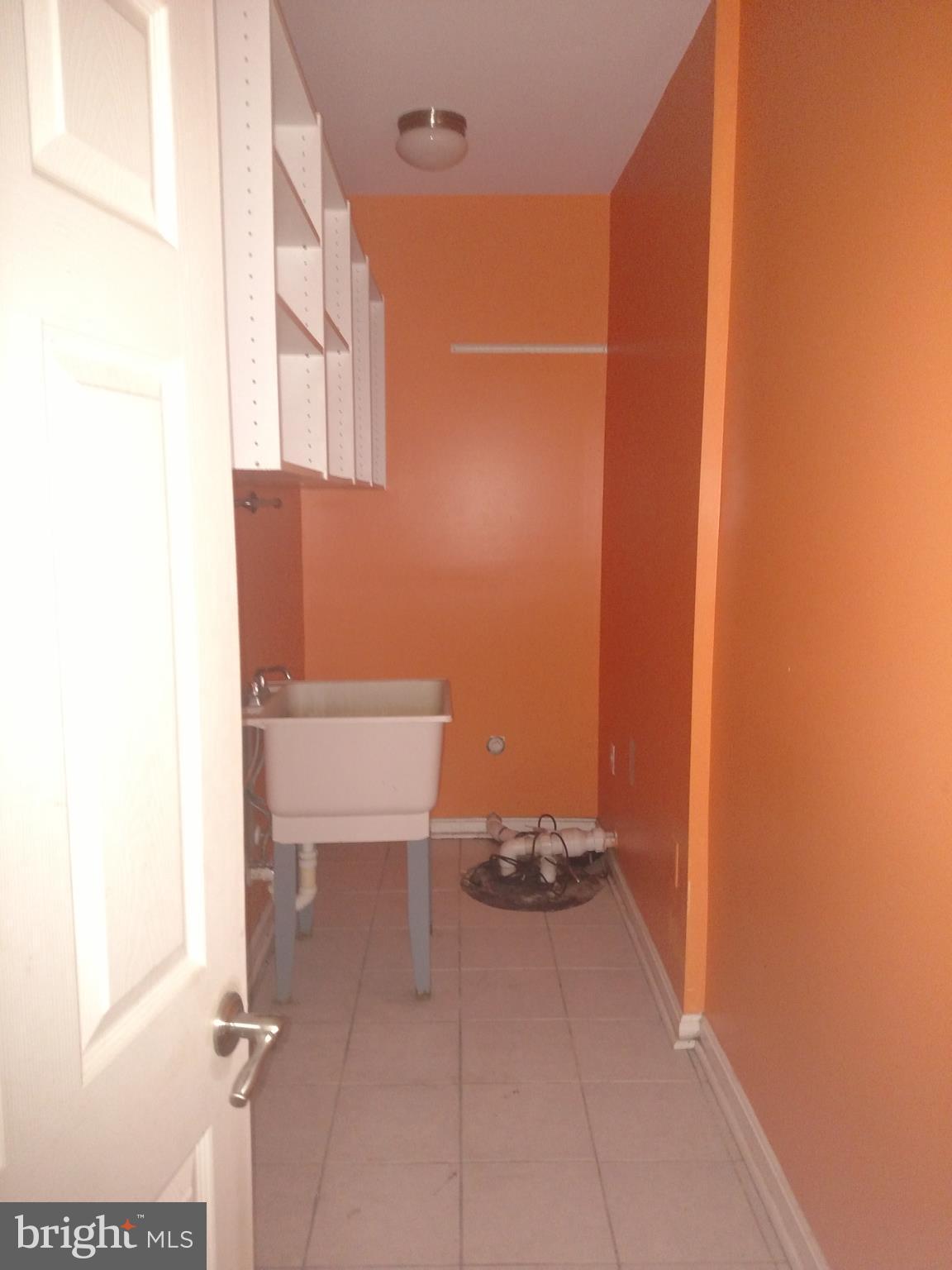 13315 Bottom Road Hydes, MD 21082 - Photo 20 of 29 Laundry Room