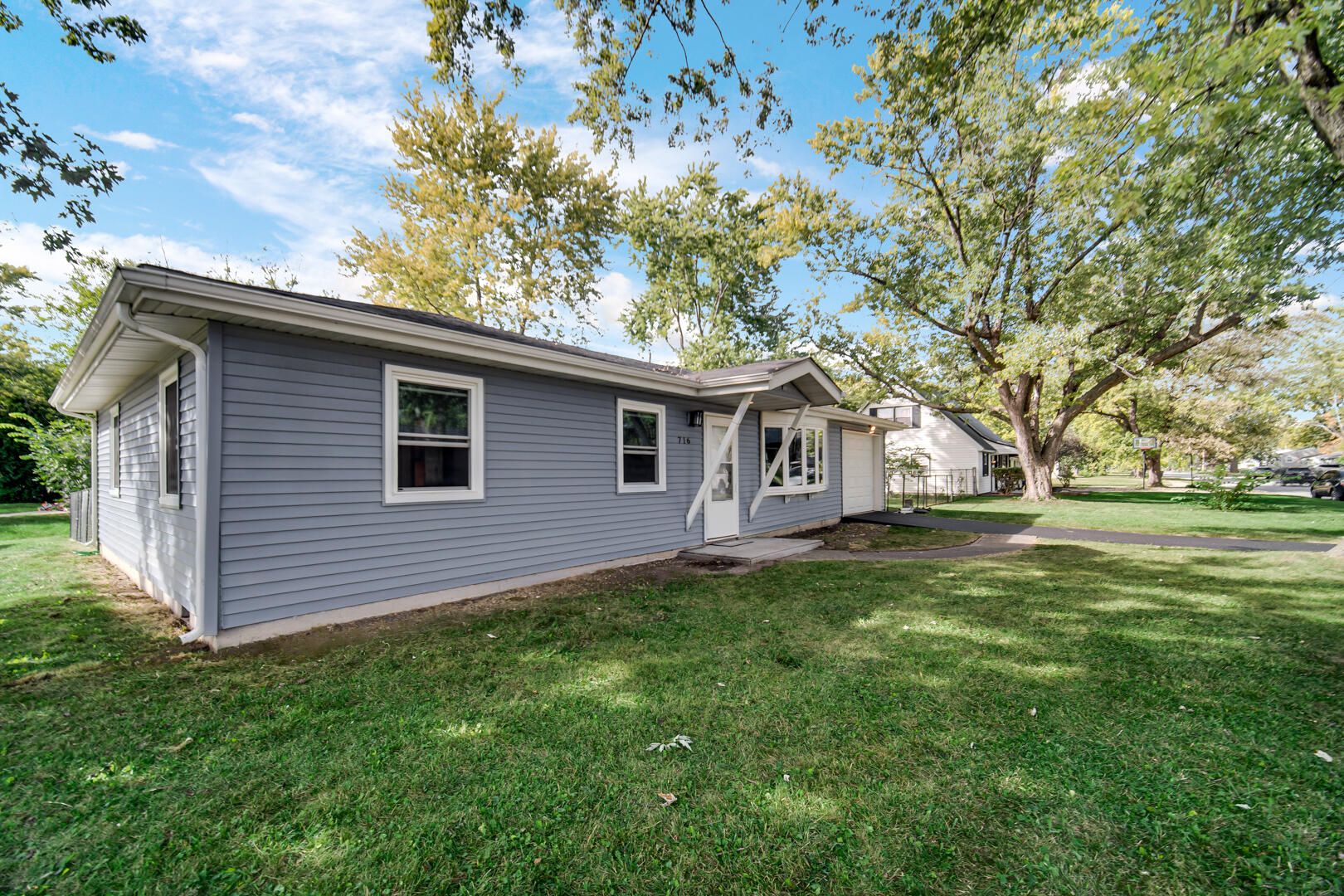 716 Fremont Road Valparaiso, IN 46385 - Photo 14 of 21 1620x1080