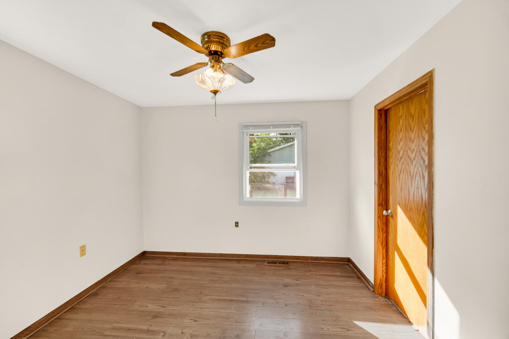 716 Fremont Road Valparaiso, IN 46385 - Photo 10 of 21 1620x1080