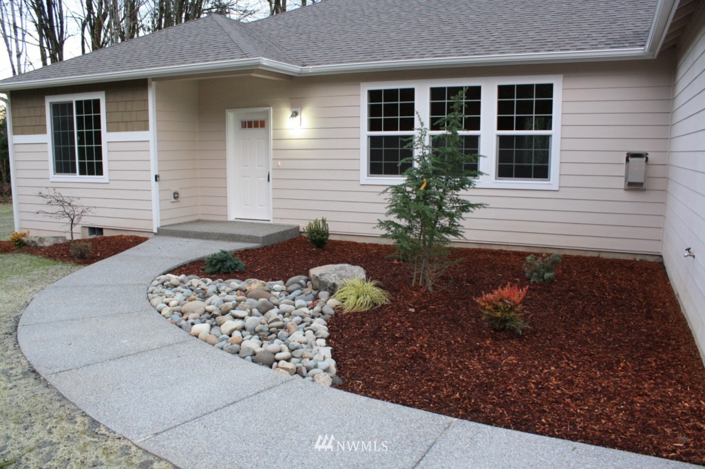 9105 Southeast Overaa Road Port Orchard, WA 98367 - Photo 1 of 1 Gallery Image 1