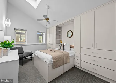 $1,750,000 | 2222 Locust Street, Philadelphia, PA 19103