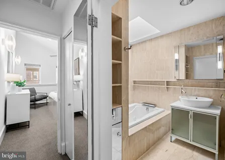 $1,750,000 | 2222 Locust Street, Philadelphia, PA 19103