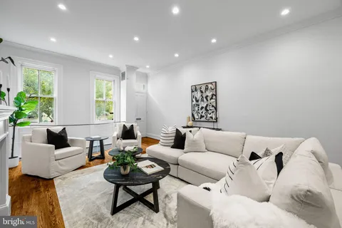 $1,750,000 | 2222 Locust Street, Philadelphia, PA 19103